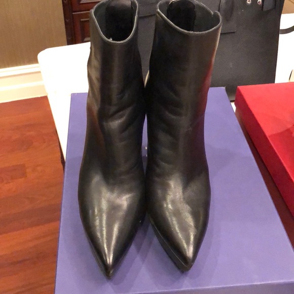 Stuart Weitzman Mizzip Black Leather booties - Picture 2 of 5